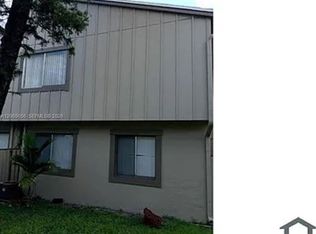 2219 NW 56th Ave #2-B, Lauderhill, FL 33313