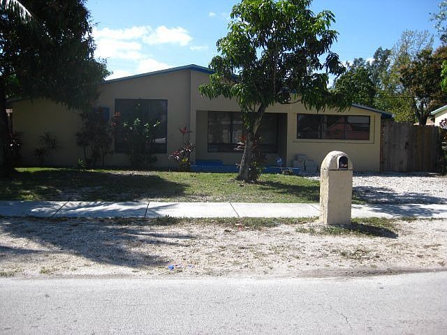 1st image of 1510 NW 114th St