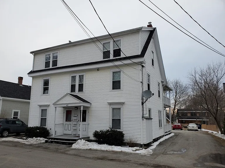 43 Broad St #2 — Photo 10