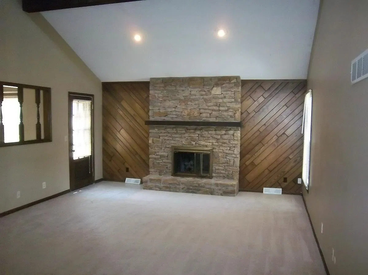 3 bed, 2554 sqft, $2,500 — Photo 4