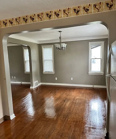 4610 Wellington Ave — Photo 5