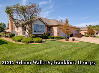 21212 Arbour Walk Dr, Frankfort, IL 60423