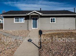 402 Crest St, Fountain, CO 80817