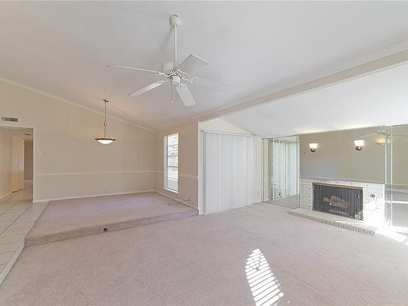 3rd image of 6755 Winterwood Ln