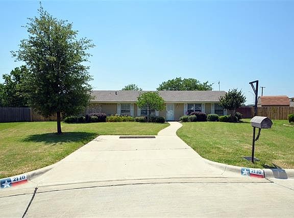2nd image of 2110 Jeannette Ct