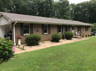 120 Logan Rd, Paris, TN 38242