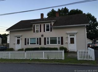 61 N B St, Taftville, CT 06380