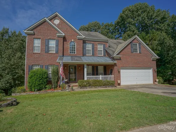 1427 Wrangell Ln, Charlotte, NC 28214