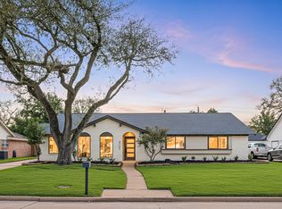 9703 Moorberry Ln, Houston, TX 77080