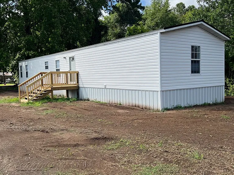 2298 Highway 9 W — Photo 3