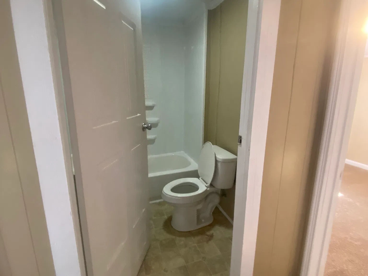 2 bed, 808 sqft, $800 — Photo 3