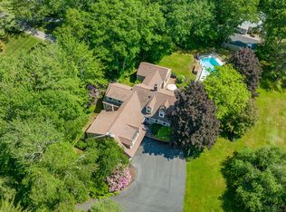 2 Annies Way, Kennebunk, ME 04043