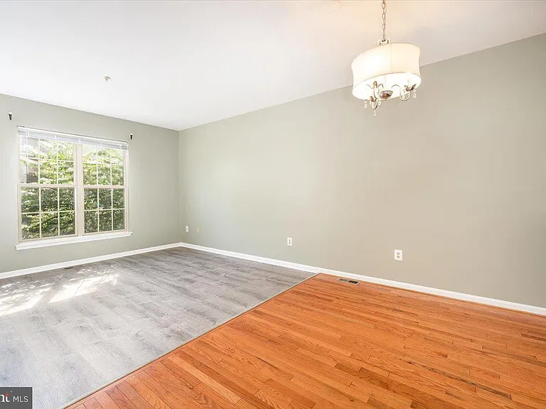 12121 Amber Ridge Cir — Photo 27