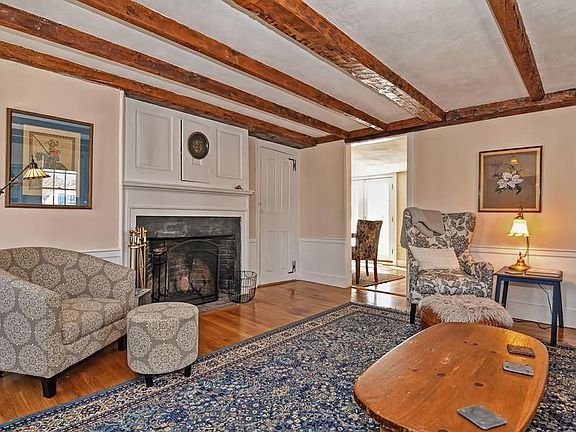 2nd image of 4 South St #2