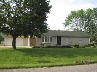 5752 E Hopewell Rd, Avilla, IN 46710
