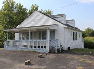 804 E Main St, Lewisville, IN 47352