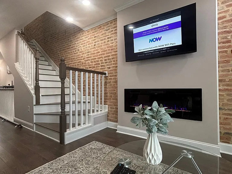1742 Llewelyn Ave #1 — Photo 9