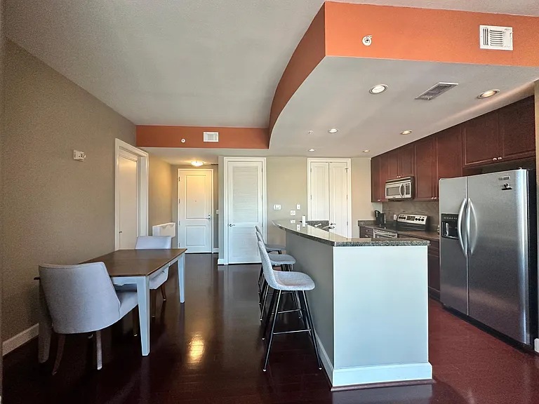 301 Virginia St #1409 — Photo 6