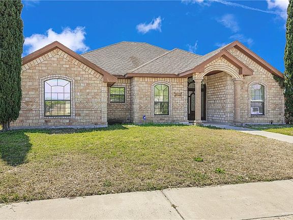 3rd image of 2102 W Mimosa Dr