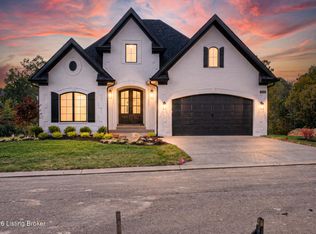 2024 Lakeview Villas Pl, Louisville, KY 40245