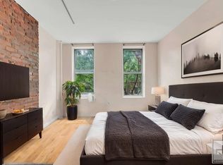 311 E 105th St APT 4A, New York, NY 10029