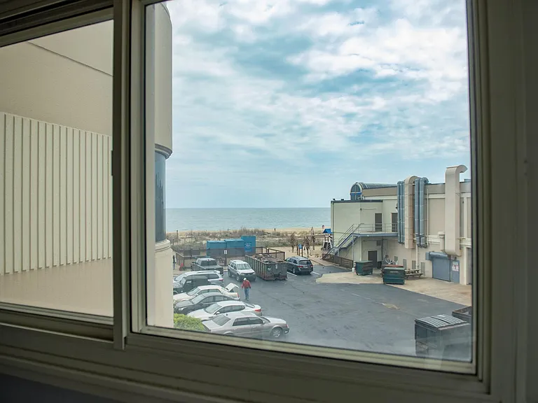10300 Coastal Hwy #101 — Photo 10