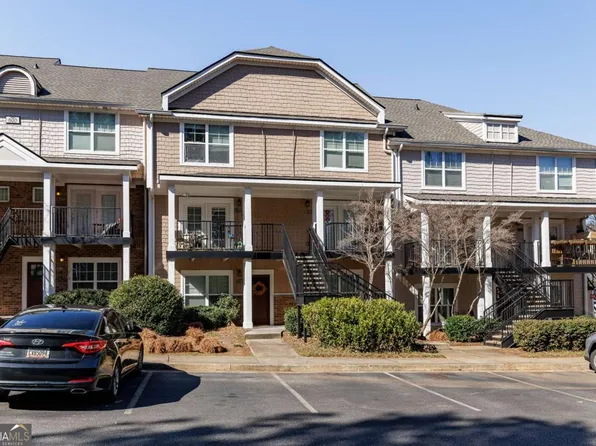 1035 Barnett Shoals Rd APT 827, Athens, GA 30605