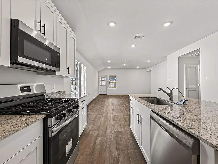 31210 Carmelas Landing Dr — Photo 8