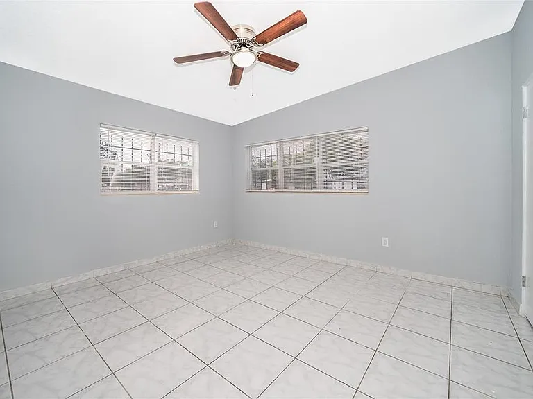 1213 Lawne Blvd — Photo 13