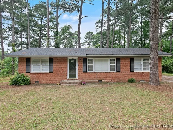 7522 Crown Ave, Fayetteville, NC 28303