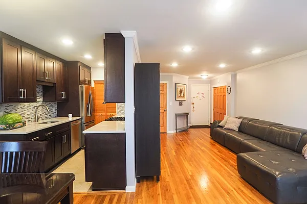 Sold by Politan Real Estate | media 2