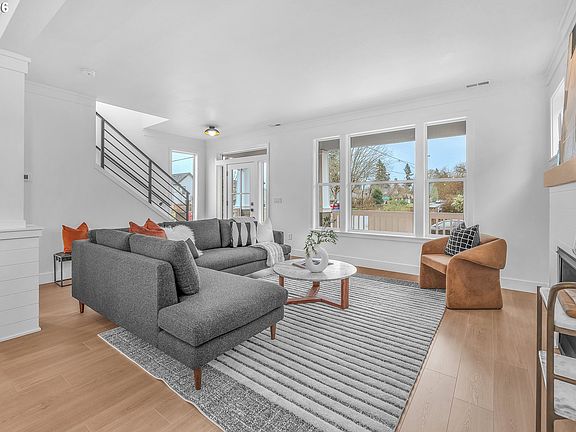 5th image of 6491 SE Ramona St Unit A