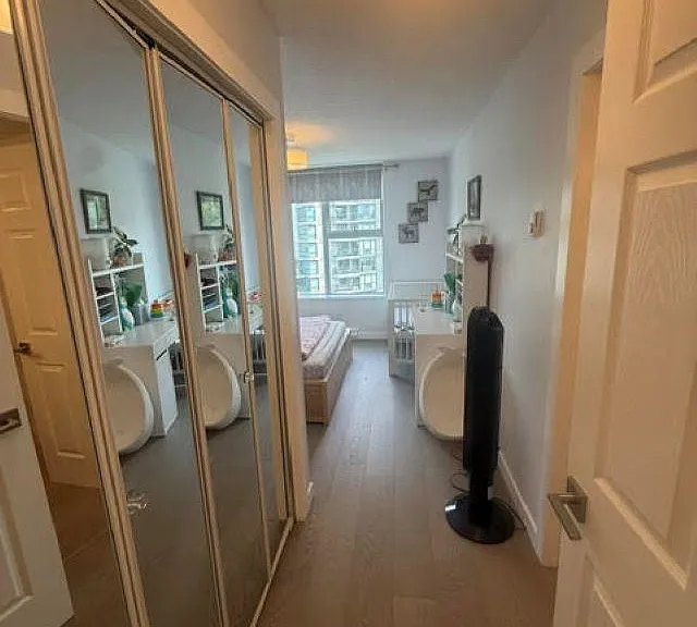295 Guildford Way #1807 — Photo 7