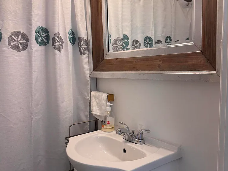 803 Oceana Ave — Photo 20
