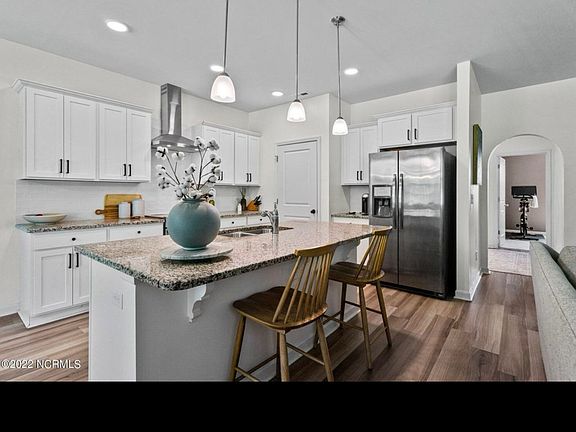 2nd image of 1812 Marigot Ct