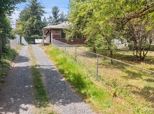 2515 Rocky Point Rd NW, Bremerton, WA 98312