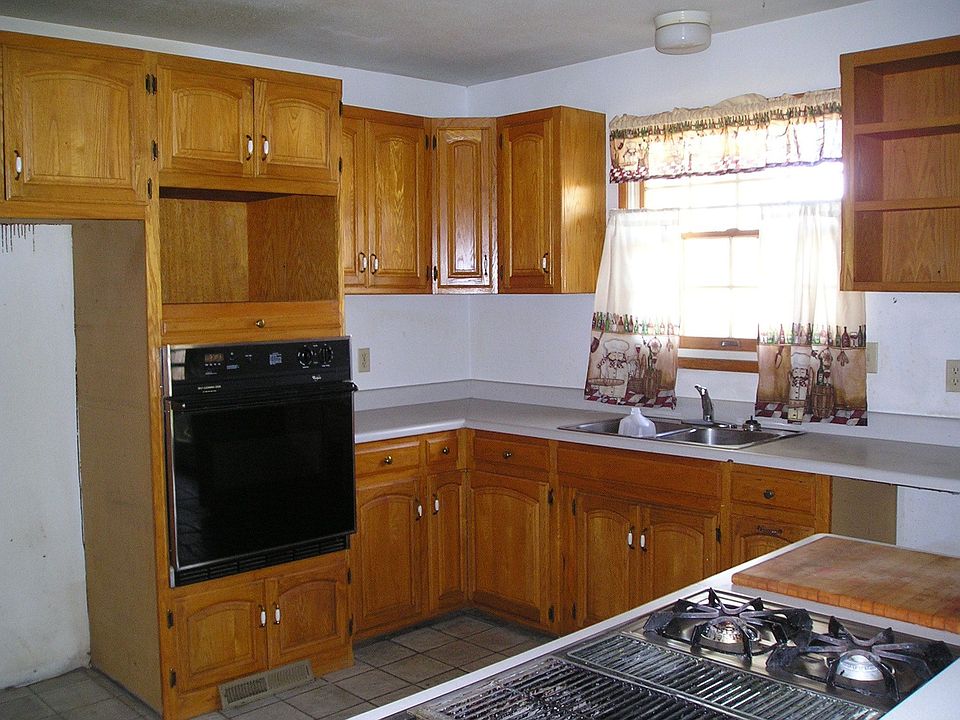 2nd image of 207 S Culver Ave