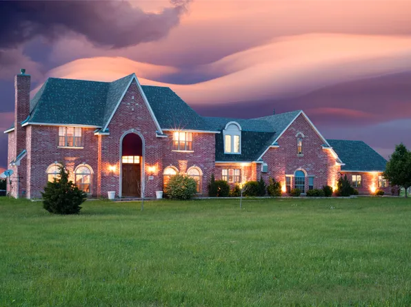 9077 Lakeridge Dr, Princeton, TX 75407