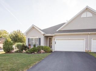 20 Somerset Ln, Easton, PA 18045