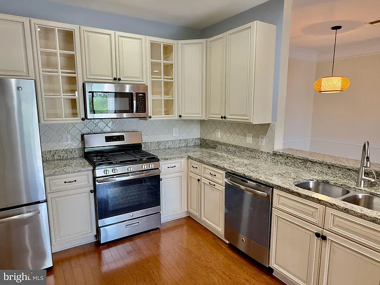 6553 Grange Ln #203 — Photo 4