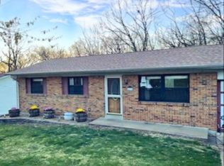 5835 Rabbit Run Dr, Saint Louis, MO 63129