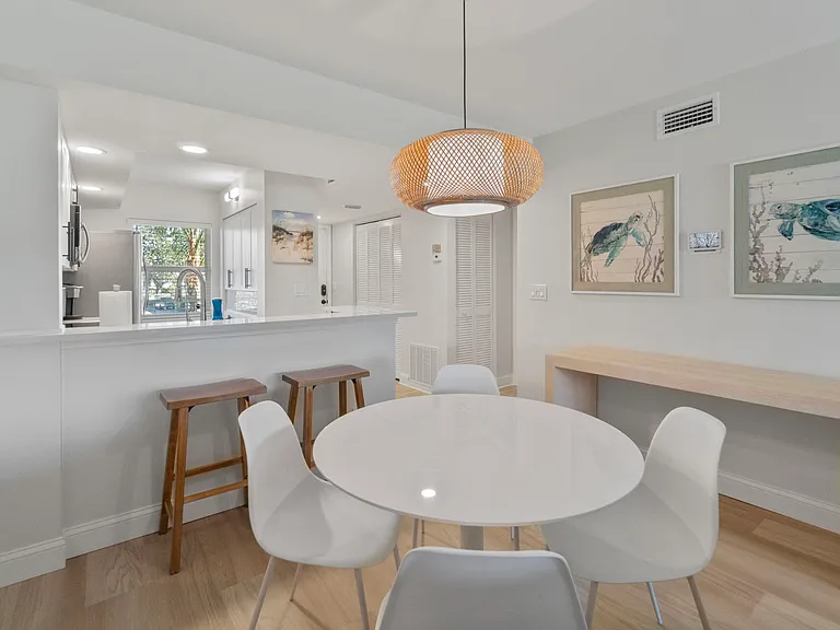 433 Cerromar Ln #441 — Photo 8