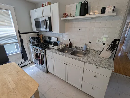 376 Fellsway W Photo 1