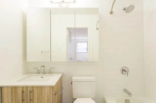 Rented by MNS | media 25