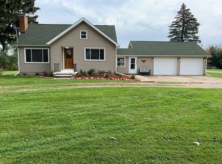 11491 S New Lothrop Rd, Durand, MI 48429