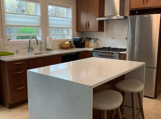 3439 Kalamazoo Ave SE, Grand Rapids, MI 49508