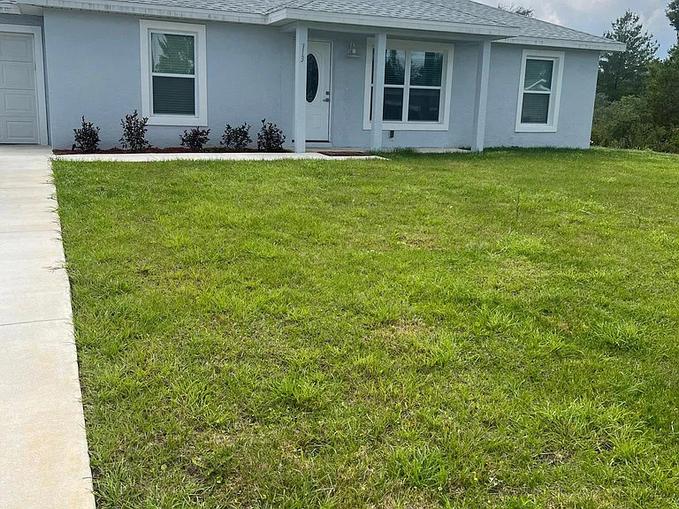 713 Lincoln Rd NE — Photo 2