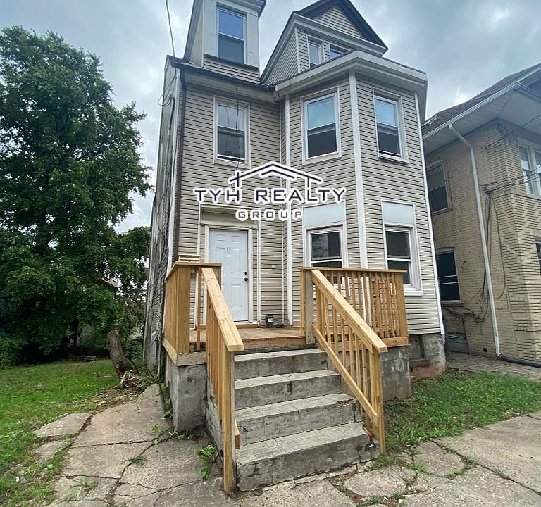 1st image of 114 Milford Ave Floor 2
