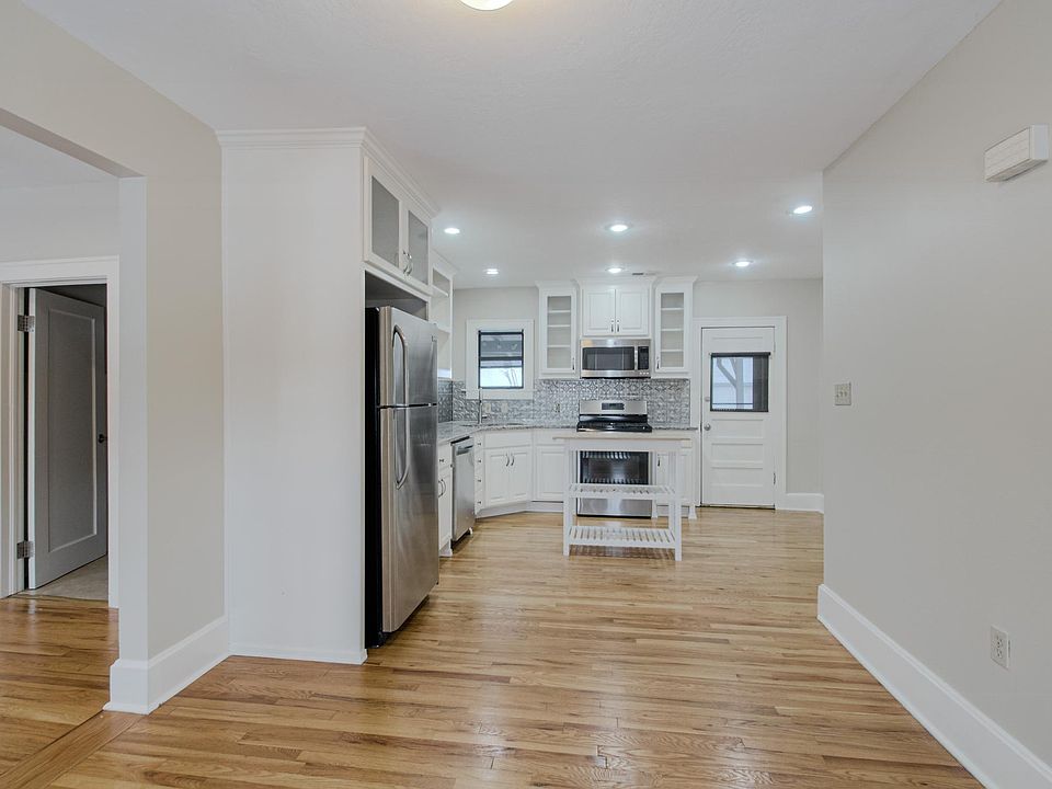 1st image of 525 Harrison St #1005