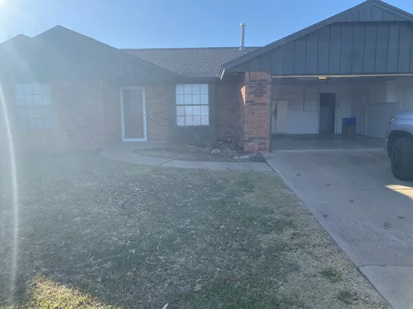 1023 E Dell Ave, Stillwater, OK 74075